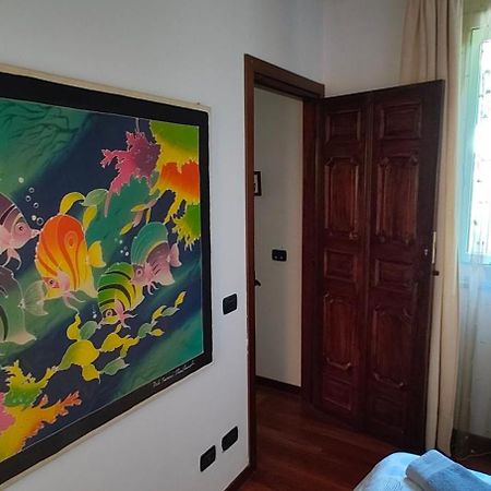 B&B Dolce Vista Al Lago Lugano Porto Ceresio Εξωτερικό φωτογραφία
