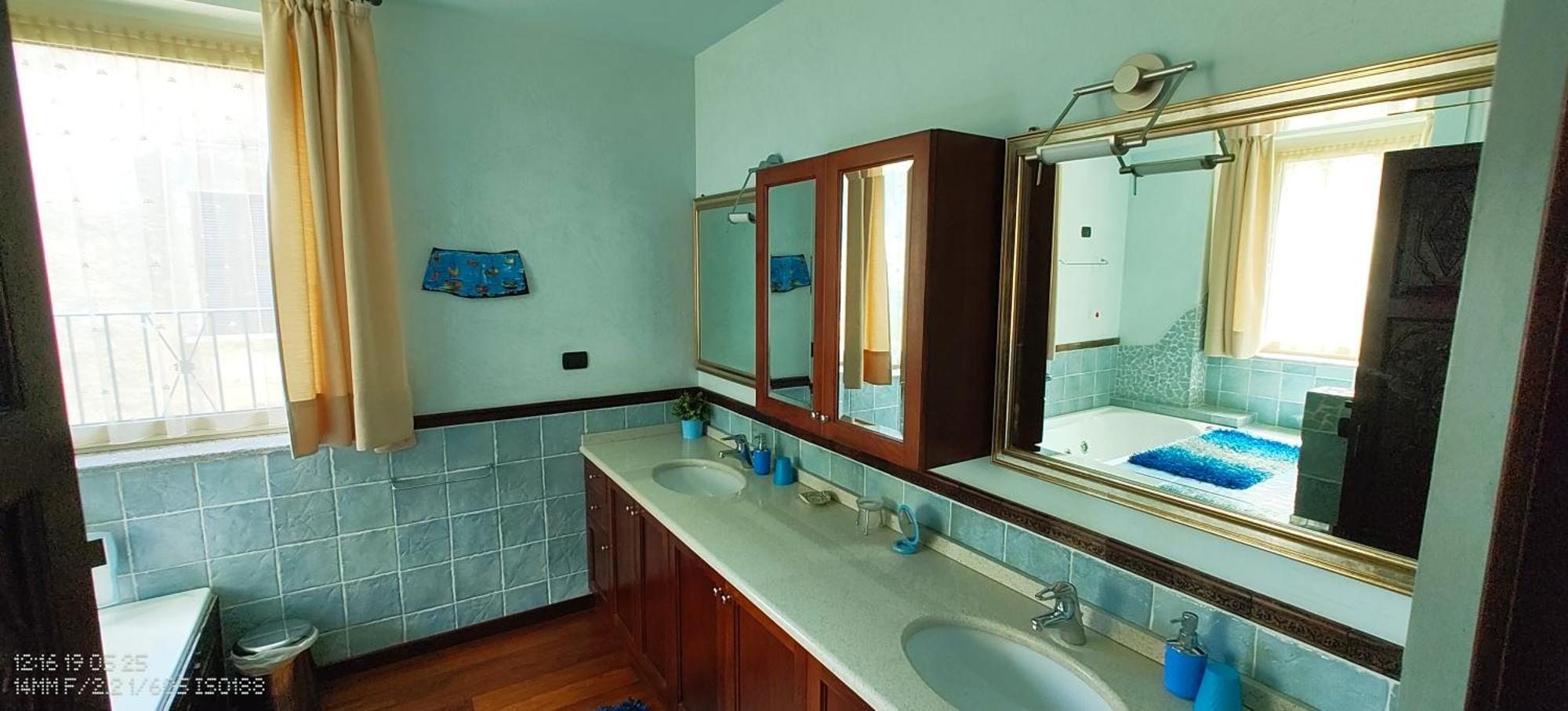 B&B Dolce Vista Al Lago Lugano Porto Ceresio Εξωτερικό φωτογραφία